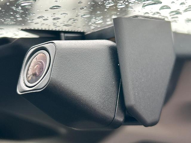 クロストレック リミテッド　純正１１．６インチナビ　全周囲モニター　前側方警戒アシスト　シートヒーター　ステアリングヒーター　メモリ付パワーシート　禁煙車　ＥＴＣ　ドラレコ　純正１８インチアルミホイール　ＬＥＤヘッドライト（70枚目）