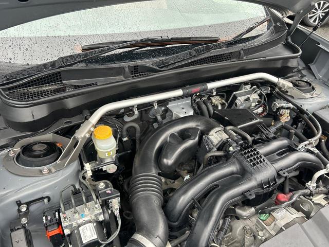 エクシーガクロスオーバー７ ２．５ｉアイサイト　７人乗りＳＵＶ　ルーフレール　アイサイト　ＳＤナビ　バックカメラ　ＥＴＣ　ドラレコ　禁煙車　スマートキー　パワーシート　シートヒーター　純正１７インチアルミホイール　ＨＩＤヘッドランプ（21枚目）