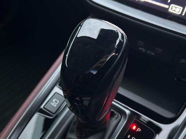 レヴォーグ ＳＴＩスポーツ　ＥＸ　スマートリアビューミラー　ＳＴＩエアロパッケージ　ＳＴＩパフォーマンスマフラー　ＳＴＩ１８インチＡＷ　ＳＴＩルーフエンドスポイラー　純正１１．６インチナビ　フロント＆サイド＆バックカメラ　禁煙車（55枚目）