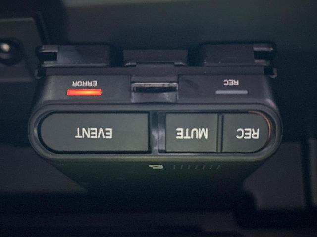 レヴォーグ ＳＴＩスポーツ　ＥＸ　スマートリアビューミラー　ＳＴＩエアロパッケージ　ＳＴＩパフォーマンスマフラー　ＳＴＩ１８インチＡＷ　ＳＴＩルーフエンドスポイラー　純正１１．６インチナビ　フロント＆サイド＆バックカメラ　禁煙車（62枚目）