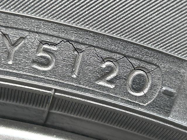 レヴォーグ ＳＴＩスポーツ　ＥＸ　スマートリアビューミラー　ＳＴＩエアロパッケージ　ＳＴＩパフォーマンスマフラー　ＳＴＩ１８インチＡＷ　ＳＴＩルーフエンドスポイラー　純正１１．６インチナビ　フロント＆サイド＆バックカメラ　禁煙車（68枚目）