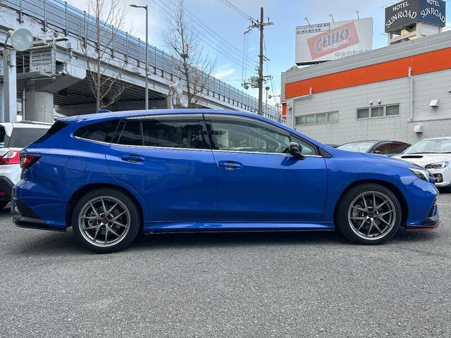 レヴォーグ ＳＴＩスポーツ　ＥＸ　スマートリアビューミラー　ＳＴＩエアロパッケージ　ＳＴＩパフォーマンスマフラー　ＳＴＩ１８インチＡＷ　ＳＴＩルーフエンドスポイラー　純正１１．６インチナビ　フロント＆サイド＆バックカメラ　禁煙車（78枚目）