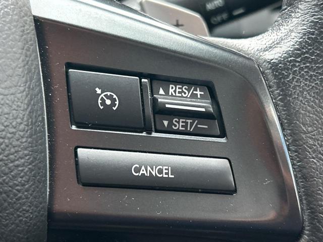 インプレッサスポーツ ２．０ｉ　純正ＳＤナビ　バックカメラ　禁煙車　純正１６インチアルミホイール　ＥＴＣ　ドラレコ　純正革巻きステアリング　クルーズコントロール　パドルシフト　横滑り防止機能　アイドリングストップ（8枚目）