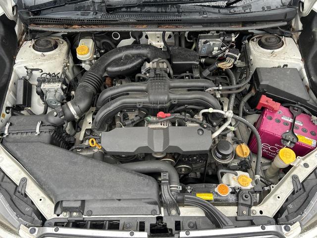 インプレッサスポーツ ２．０ｉ　純正ＳＤナビ　バックカメラ　禁煙車　純正１６インチアルミホイール　ＥＴＣ　ドラレコ　純正革巻きステアリング　クルーズコントロール　パドルシフト　横滑り防止機能　アイドリングストップ（18枚目）