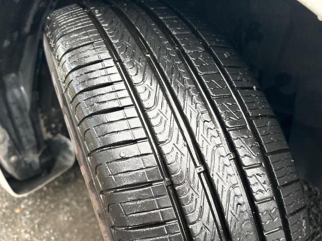 インプレッサスポーツ ２．０ｉ　純正ＳＤナビ　バックカメラ　禁煙車　純正１６インチアルミホイール　ＥＴＣ　ドラレコ　純正革巻きステアリング　クルーズコントロール　パドルシフト　横滑り防止機能　アイドリングストップ（21枚目）