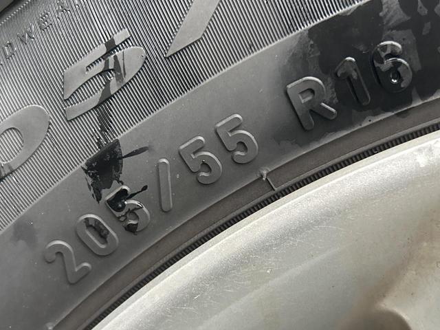 インプレッサスポーツ ２．０ｉ　純正ＳＤナビ　バックカメラ　禁煙車　純正１６インチアルミホイール　ＥＴＣ　ドラレコ　純正革巻きステアリング　クルーズコントロール　パドルシフト　横滑り防止機能　アイドリングストップ（24枚目）