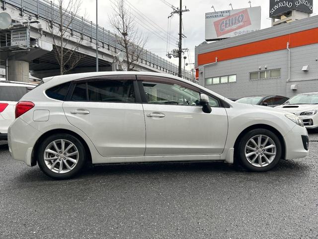インプレッサスポーツ ２．０ｉ　純正ＳＤナビ　バックカメラ　禁煙車　純正１６インチアルミホイール　ＥＴＣ　ドラレコ　純正革巻きステアリング　クルーズコントロール　パドルシフト　横滑り防止機能　アイドリングストップ（33枚目）