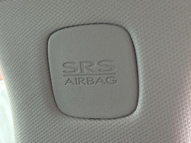 インプレッサスポーツ ２．０ｉ－Ｓアイサイト　ＳＴＩフロントエアロ　ＳＴＩパフォーマンスマフラー　ＳＴＩルーフエンドスポイラー　アイサイトセイフティ＋　純正ビルトイン８型ナビ　サイド＆バックカメラ　リアビークルディティクション　禁煙車　ＥＴＣ（44枚目）