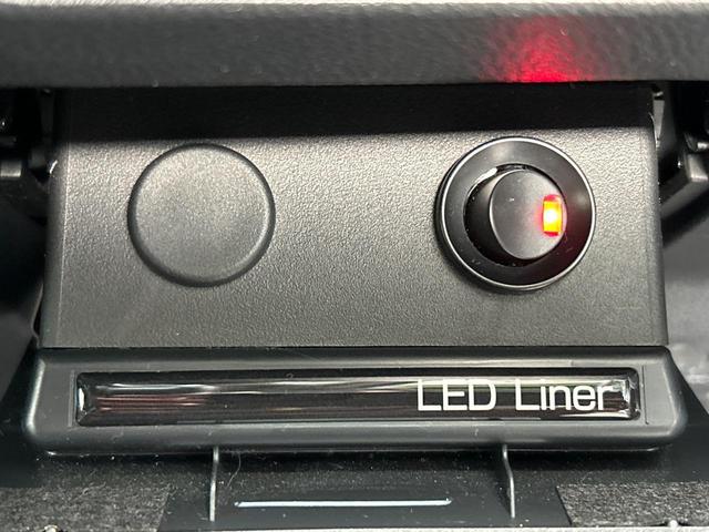 インプレッサスポーツ ２．０ｉ－Ｓアイサイト　ＳＴＩフロントエアロ　ＳＴＩパフォーマンスマフラー　ＳＴＩルーフエンドスポイラー　アイサイトセイフティ＋　純正ビルトイン８型ナビ　サイド＆バックカメラ　リアビークルディティクション　禁煙車　ＥＴＣ（48枚目）