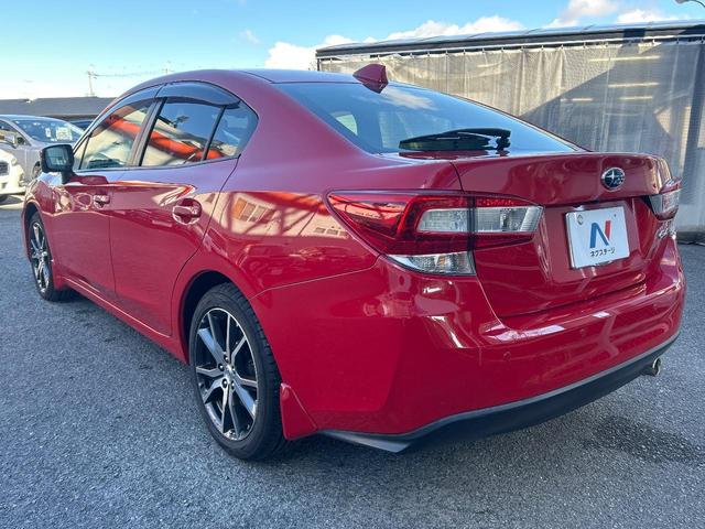 インプレッサＧ４ ２．０ｉ－Ｌ　アイサイト　アイサイトセイフティ＋　リアビークルディテクション　ＬＥＤヘッドランプ　純正８型ＳＤナビ　サイド＆バックカメラ　禁煙車　純正革巻きステアリング　ＥＴＣ　ドラレコ　純正１７インチアルミホイール（17枚目）