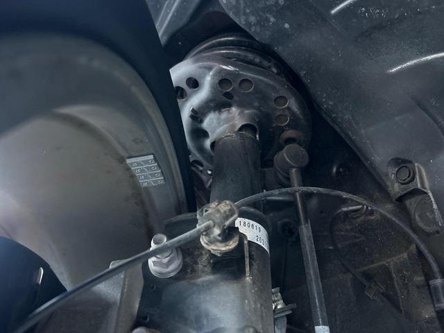 インプレッサＧ４ ２．０ｉ－Ｌ　アイサイト　アイサイトセイフティ＋　リアビークルディテクション　ＬＥＤヘッドランプ　純正８型ＳＤナビ　サイド＆バックカメラ　禁煙車　純正革巻きステアリング　ＥＴＣ　ドラレコ　純正１７インチアルミホイール（20枚目）