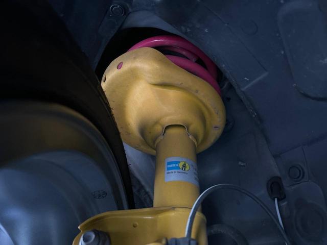 �y�r���V���^�C�����_���p�[�z�������s���̎ԗ����萫�����コ���Ă����l�C�̑����B�X���̏��S�n���]���ɂ����A�X�|�[�e�B�ȑ��s�����y���݂��������܂���