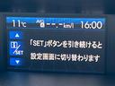 ２．０ＸＴ　アイサイト　ターボ　純正ＳＤナビ　バックカメラ　ＥＴＣ　禁煙車　ハーフレザーシート　シートヒーター　パワーシート　ＨＩＤヘッドライト　純正１７インチアルミホイール　純正革巻きステアリング（56枚目）