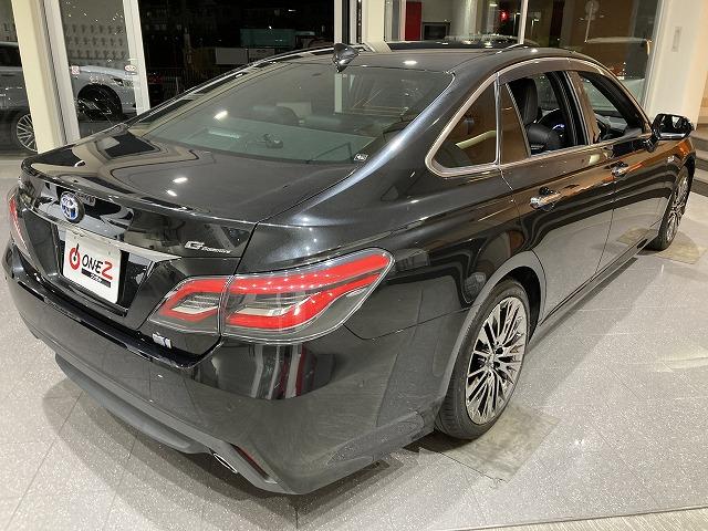 クラウンハイブリッド G-エグゼクティブ 禁煙車 パノラミックビューモニター AC100V トヨタセーフティセンス レーダークルーズ クリアランスソナー 黒本革エアシート メモリパワーシート 3眼LEDヘッドライト ブラインドスポットモニター(13枚目)