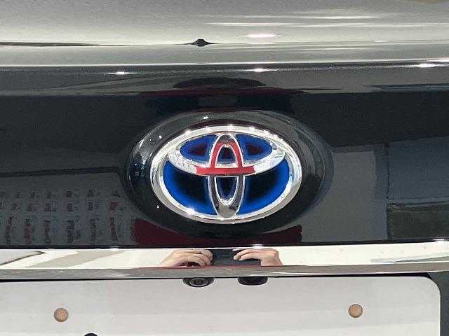 クラウンハイブリッド G-エグゼクティブ 禁煙車 パノラミックビューモニター AC100V トヨタセーフティセンス レーダークルーズ クリアランスソナー 黒本革エアシート メモリパワーシート 3眼LEDヘッドライト ブラインドスポットモニター(17枚目)