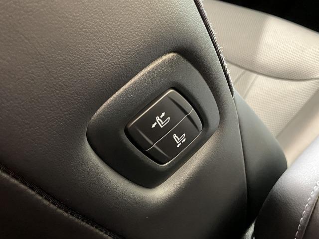 クラウンハイブリッド G-エグゼクティブ 禁煙車 パノラミックビューモニター AC100V トヨタセーフティセンス レーダークルーズ クリアランスソナー 黒本革エアシート メモリパワーシート 3眼LEDヘッドライト ブラインドスポットモニター(68枚目)