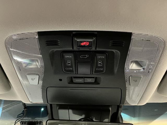 アルファードハイブリッド ＳＲ　禁煙車　４ＷＤ　メーカーナビゲーション　パノラミックビューモニター　ＪＢＬサウンド　ブラインドスポットモニター　リアエンターテインメントシステム　ＡＣ１００Ｖ　プリクラッシュ　レーダークルーズ　クリア（68枚目）