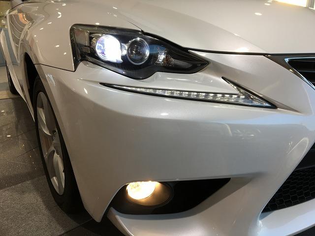 IS300h 禁煙車 Fスポーツ18インチAW 黒ハーフレザーシート メーカーSDナビ プリクラッシュセーフティ レーダークルーズコントロール LEDヘッドライト ビルトインETC パドルシフト シートヒーター(30枚目)