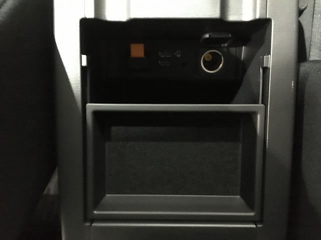 XD プロアクティブ 禁煙車 ターボ ルーフレール 衝突軽減 360°ビューモニター レーダークルーズ コーナーセンサー 電動リアゲート シートヒーター HUD パドルシフト フルセグTV 純正SDナビ 純正19インチAW(71枚目)