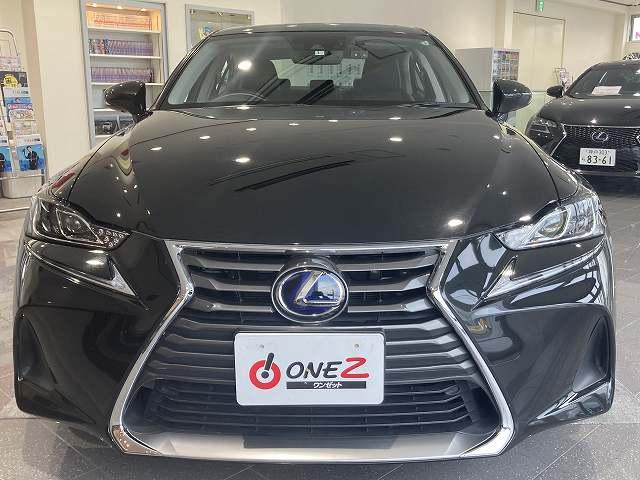 IS300h バージョンL 禁煙車 ワンオーナー サンルーフ プリクラッシュS レーダークルーズ クリアランスソナー BSM 黒本革 シートヒーター&エアコン 電動リアサンシェード 純正SDナビ バックカメラ 純正18インチAW(13枚目)