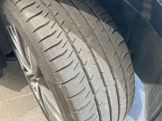 200GT-tタイプSP 60thリミテッド 禁煙車 アラウンドビューモニター レーダークルーズ クリアランスソナー セミアリニン本革シート シートヒーター パドルシフト 純正SDナビ 純正19インチAW(44枚目)