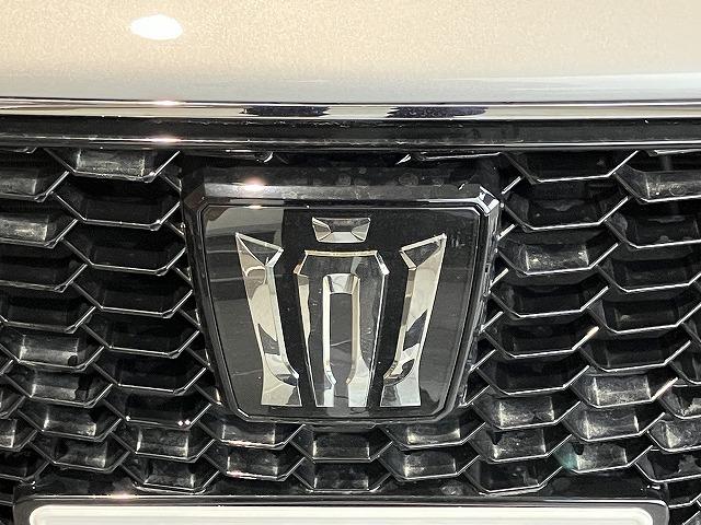 クラウン ＲＳ　リミテッド　ワンオーナー　禁煙車　プリクラッシュ　レーダークルーズ　クリアランスソナー　純正１８インチブラックスパッタリングＡＷ　メモリーパワーシート　シートヒーター　ブラインドスポットモニター　ＡＣ１００Ｖ電源（44枚目）