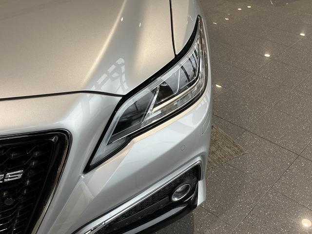 クラウン ＲＳ　リミテッド　ワンオーナー　禁煙車　プリクラッシュ　レーダークルーズ　クリアランスソナー　純正１８インチブラックスパッタリングＡＷ　メモリーパワーシート　シートヒーター　ブラインドスポットモニター　ＡＣ１００Ｖ電源（47枚目）