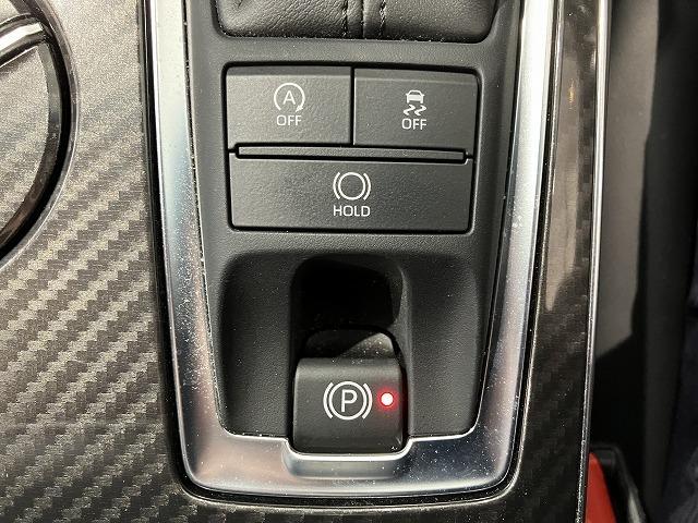 クラウン ＲＳ　リミテッド　ワンオーナー　禁煙車　プリクラッシュ　レーダークルーズ　クリアランスソナー　純正１８インチブラックスパッタリングＡＷ　メモリーパワーシート　シートヒーター　ブラインドスポットモニター　ＡＣ１００Ｖ電源（61枚目）