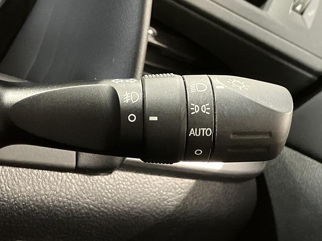 アルファード ２．５Ｓ　タイプゴールド　禁煙　パノラミックビューモニター　ＪＢＬサウンド　　両側パワースライド　３眼ＬＥＤヘッドライト　純正１８インチＡＷ　パワーバックドア　レーダークルーズ　レーンキープ　ブラインドスポットモニター　ＥＴＣ（67枚目）