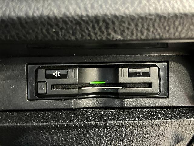 エスクァイア ハイブリッドＧｉ　禁煙車　ＡＣ１００Ｖ　アルパイン１１インチナビ　アルパインフリップダウントヨタセーフティセンス　クルーズコントロール　オートハイビーム　クリアランソナー　両側パワースライド　黒革シート　シートヒーター（59枚目）