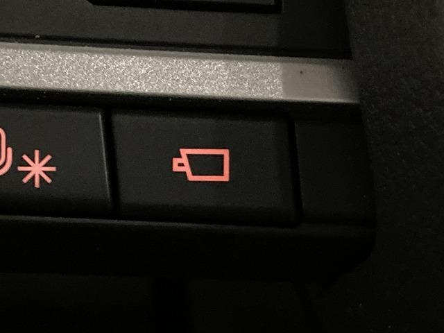 ルーミー カスタムＧ　禁煙車　パノラミックビューモニター　ナビレディパッケージ　ステアリングスイッチ　コンフォートパッケージ　シートヒーター　純正ナビ　レーダークルーズ　クリアランスソナー　両側パワースライドドア（60枚目）
