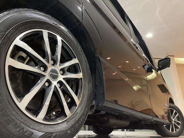 セレナ ｅ－パワー　ハイウェイスターＶ　禁煙車　セーフティパック　アラウンドビューモニター　プロパイロット　インテリジェントルームミラー　ブレーキホールド　レーンキープ　フリップダウンモニター　エマージェンシーブレーキ　クリアランスソナー（32枚目）