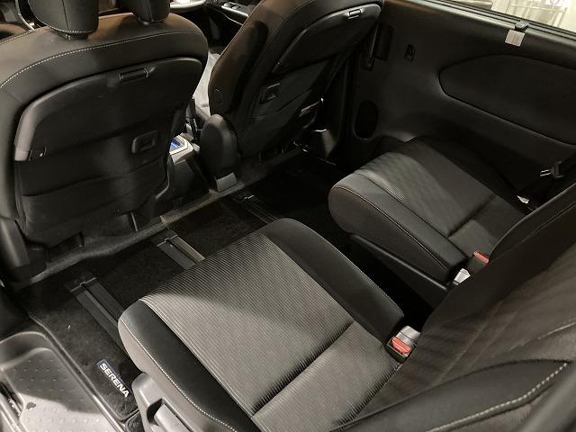 セレナ ｅ－パワー　ハイウェイスターＶ　禁煙車　セーフティパック　アラウンドビューモニター　プロパイロット　インテリジェントルームミラー　ブレーキホールド　レーンキープ　フリップダウンモニター　エマージェンシーブレーキ　クリアランスソナー（43枚目）