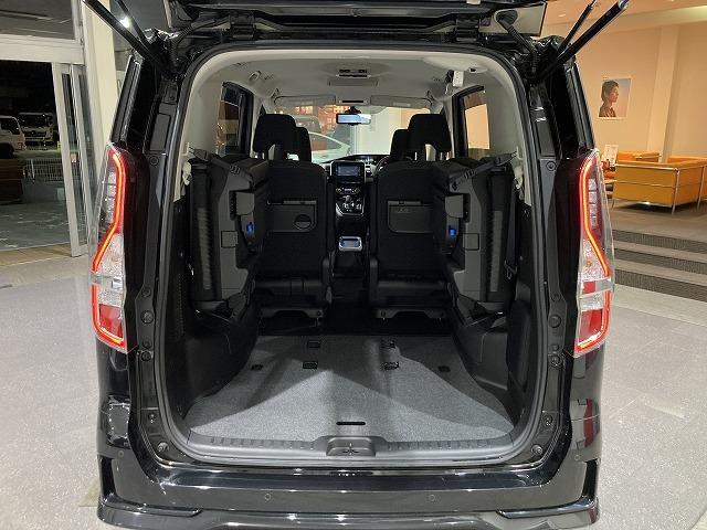 セレナ ｅ－パワー　ハイウェイスターＶ　禁煙車　セーフティパック　アラウンドビューモニター　プロパイロット　インテリジェントルームミラー　ブレーキホールド　レーンキープ　フリップダウンモニター　エマージェンシーブレーキ　クリアランスソナー（48枚目）