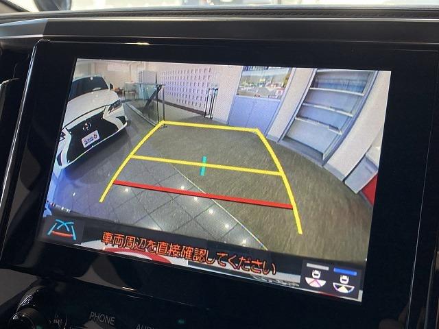 アルファードハイブリッド ＳＲ　禁煙車　４ＷＤ　デジタルインナーミラー　純正フリップダウンモニター　トヨタセーフティセンス　プリクラッシュ　レーダークルーズ　オートハイビーム　クリアランスソナー　黒革エアシート　メモリパワーシート（5枚目）