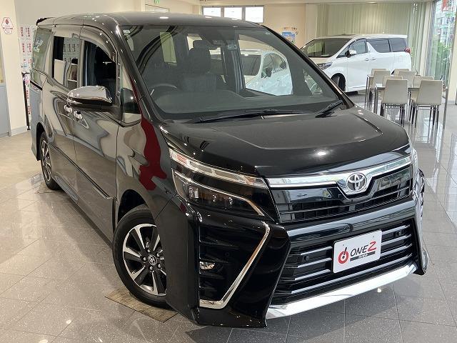 ヴォクシー ＺＳ　煌ＩＩ　禁煙車　アルパイン９インチナビ　アルパインフリップダウンモニター　トヨタセーフティセンス　プリクラッシュ　クルーズコントロール　クリラアンスソナー　両側パワースライドドア　純正１６インチＡＷ（17枚目）