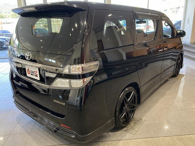 ヴェルファイア ２．４Ｚ　ゴールデンアイズＩＩ　禁煙車　サンルーフ　モデリスタＦエアロ　モデリスタアドミレイションＲエアロ　アルパイン９インチナビ　アルパインフリップダウンモニター　クリアランスソナー　両側パワースライドドア　パワーバックドア（19枚目）