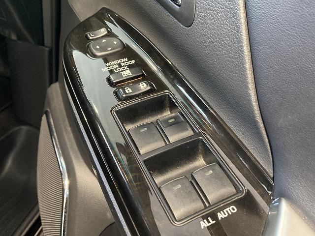 ヴェルファイア ２．４Ｚ　ゴールデンアイズＩＩ　禁煙車　サンルーフ　モデリスタＦエアロ　モデリスタアドミレイションＲエアロ　アルパイン９インチナビ　アルパインフリップダウンモニター　クリアランスソナー　両側パワースライドドア　パワーバックドア（57枚目）
