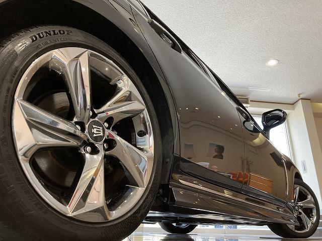 クラウンハイブリッド ＲＳアドバンス　禁煙車　トムス　ＴＲＤ　Ｍ’ｓ　サンルーフ　パノラミックビューモニター　トヨタセーフティセンス　プリクラッシュ　レーダークルーズ　クリアランスソナー　オートハイビーム　純正１８インチスパッタリングＡＷ（11枚目）