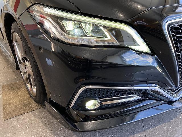 クラウンハイブリッド ＲＳアドバンス　禁煙車　トムス　ＴＲＤ　Ｍ’ｓ　サンルーフ　パノラミックビューモニター　トヨタセーフティセンス　プリクラッシュ　レーダークルーズ　クリアランスソナー　オートハイビーム　純正１８インチスパッタリングＡＷ（40枚目）