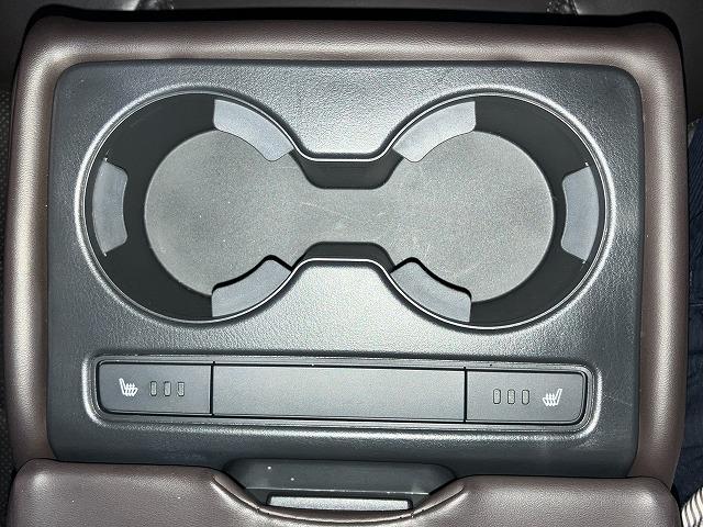 ＣＸ－５ ＸＤ　エクスクルーシブモード　禁煙車　ＢＯＳＥサウンド　３６０°ビューモニター　茶本革エアシート　スマートシティブレーキ　レーダークルーズ　クリアランスソナー　レーンキープ　ＬＥＤヘッドライト　パワーバックドア　メモリパワーシート（9枚目）
