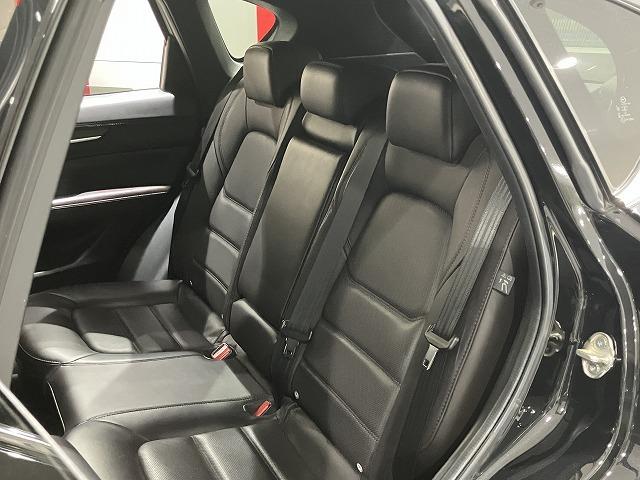 ＣＸ－５ ＸＤ　エクスクルーシブモード　禁煙車　ＢＯＳＥサウンド　３６０°ビューモニター　茶本革エアシート　スマートシティブレーキ　レーダークルーズ　クリアランスソナー　レーンキープ　ＬＥＤヘッドライト　パワーバックドア　メモリパワーシート（46枚目）