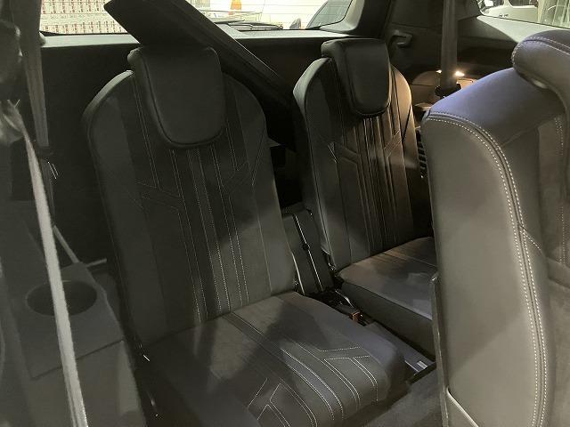 ５００８ ＧＴ　ブルーＨＤｉ　ワンオーナー　禁煙車　パノラミックビューモニター　アクティブブレーキ　メーカーディスプレイオーディオ　レーダークルーズ　クリランスソナー　オートハイビーム　純正１８インチＡＷ　クロハーフレザーシート（15枚目）