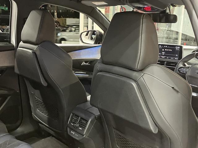 ５００８ ＧＴ　ブルーＨＤｉ　ワンオーナー　禁煙車　パノラミックビューモニター　アクティブブレーキ　メーカーディスプレイオーディオ　レーダークルーズ　クリランスソナー　オートハイビーム　純正１８インチＡＷ　クロハーフレザーシート（37枚目）