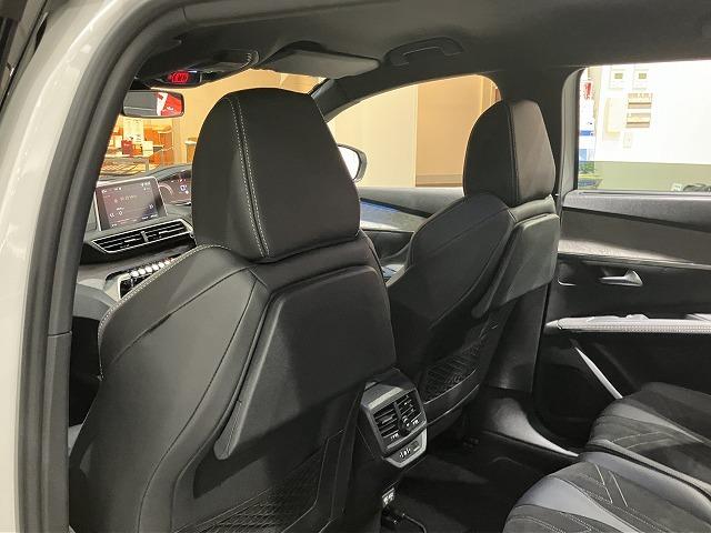 ５００８ ＧＴ　ブルーＨＤｉ　ワンオーナー　禁煙車　パノラミックビューモニター　アクティブブレーキ　メーカーディスプレイオーディオ　レーダークルーズ　クリランスソナー　オートハイビーム　純正１８インチＡＷ　クロハーフレザーシート（46枚目）