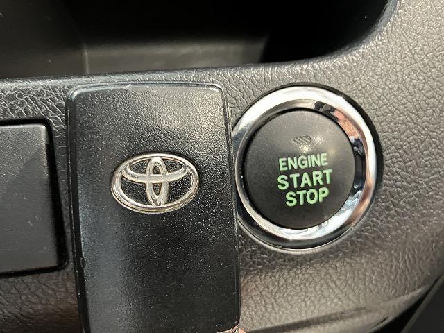 ヴォクシー Ｘ　Ｌエディション　禁煙車　純正ナビゲーション　両側パワースライドドア　バックモニター　クリランスソナー　スマートキープッシュスタート　ビルトインＥＴＣ（9枚目）
