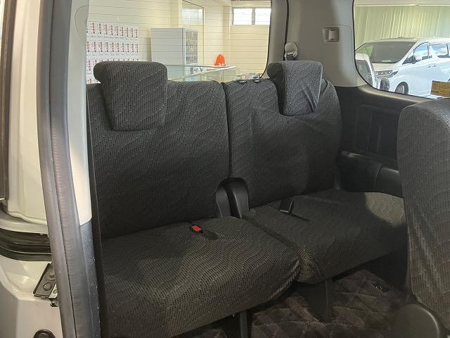 ヴォクシー Ｘ　Ｌエディション　禁煙車　純正ナビゲーション　両側パワースライドドア　バックモニター　クリランスソナー　スマートキープッシュスタート　ビルトインＥＴＣ（14枚目）