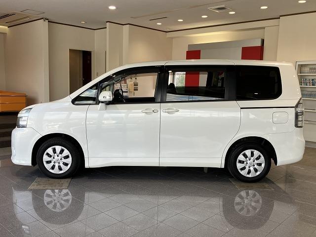 ヴォクシー Ｘ　Ｌエディション　禁煙車　純正ナビゲーション　両側パワースライドドア　バックモニター　クリランスソナー　スマートキープッシュスタート　ビルトインＥＴＣ（25枚目）