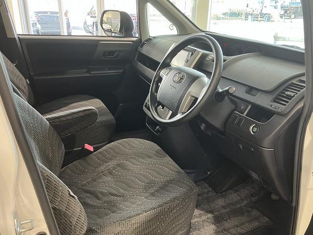 ヴォクシー Ｘ　Ｌエディション　禁煙車　純正ナビゲーション　両側パワースライドドア　バックモニター　クリランスソナー　スマートキープッシュスタート　ビルトインＥＴＣ（35枚目）