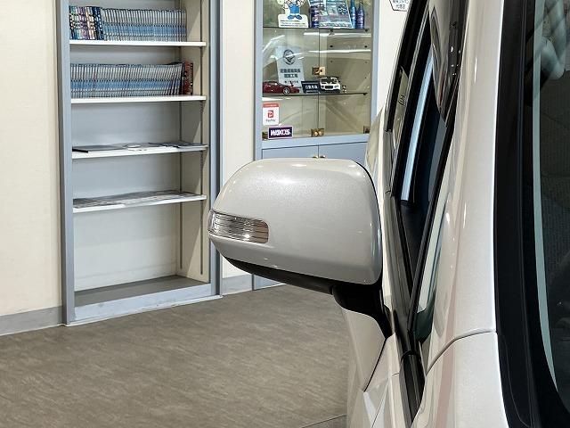 ヴォクシー Ｘ　Ｌエディション　禁煙車　純正ナビゲーション　両側パワースライドドア　バックモニター　クリランスソナー　スマートキープッシュスタート　ビルトインＥＴＣ（37枚目）
